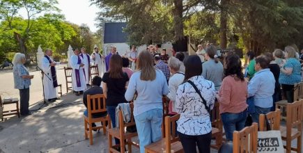 El Padre Obispo y los sacerdotes de la ciudad celebraron con la comunidad mercedina en el Día de los Fieles Difuntos