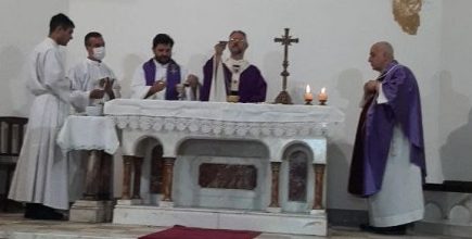El Padre Obispo celebró el Miércoles de Ceniza en la capilla del Hospital Sommer