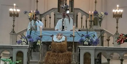 El Padre Obispo celebró la Misa de Navidad en la Parroquia San Marcos, de Marcos Paz.